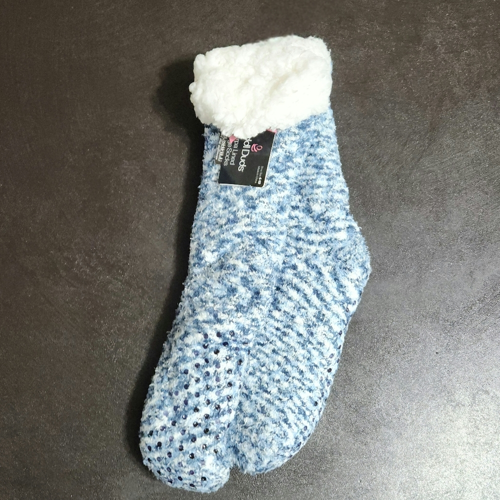 Cuddl Duds sherpa lined slippers. Size 4/10